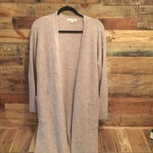 Light pink with blue duster